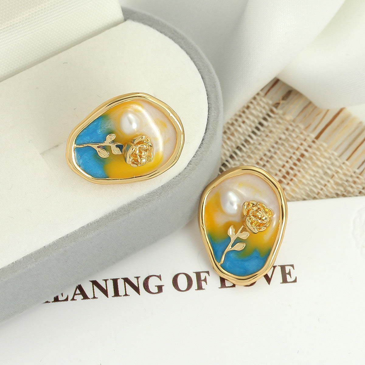 Vintage enamel flower stud earrings with oil painting